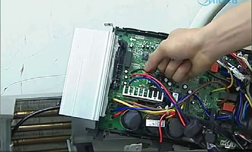 藤县美的空调电话是多少